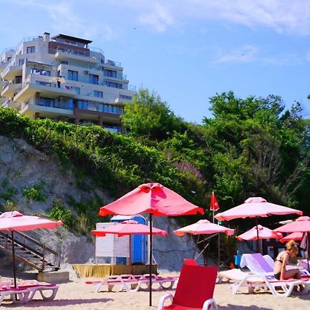 Апартаменти Бяла Клиф на плажа - Apartments Byala Cliff First Line Екстериор снимка