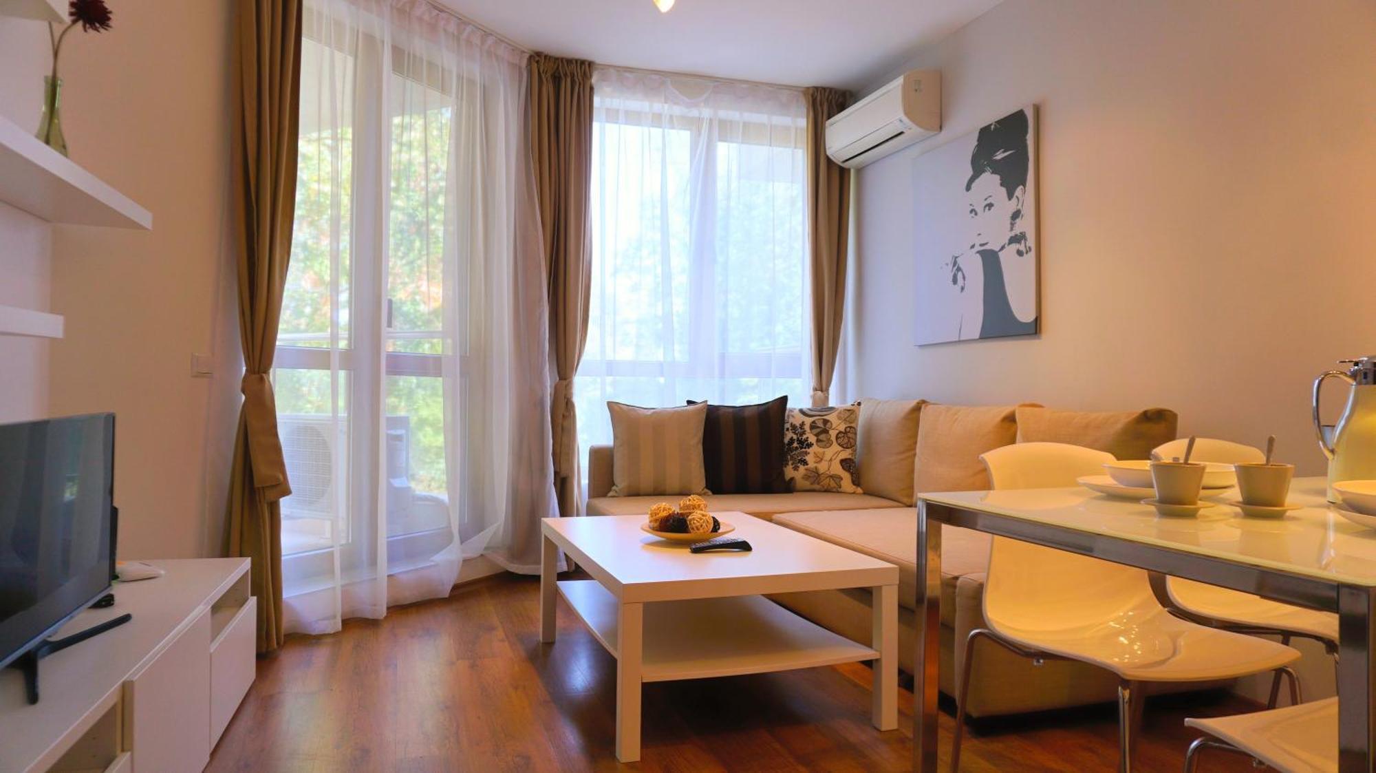 Апартаменти Бяла Клиф на плажа - Apartments Byala Cliff First Line Стая снимка